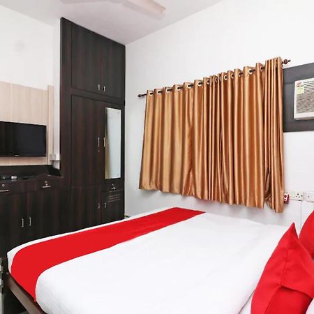 Goroomgo Hotel Manurama Ruby كولكاتا المظهر الخارجي الصورة