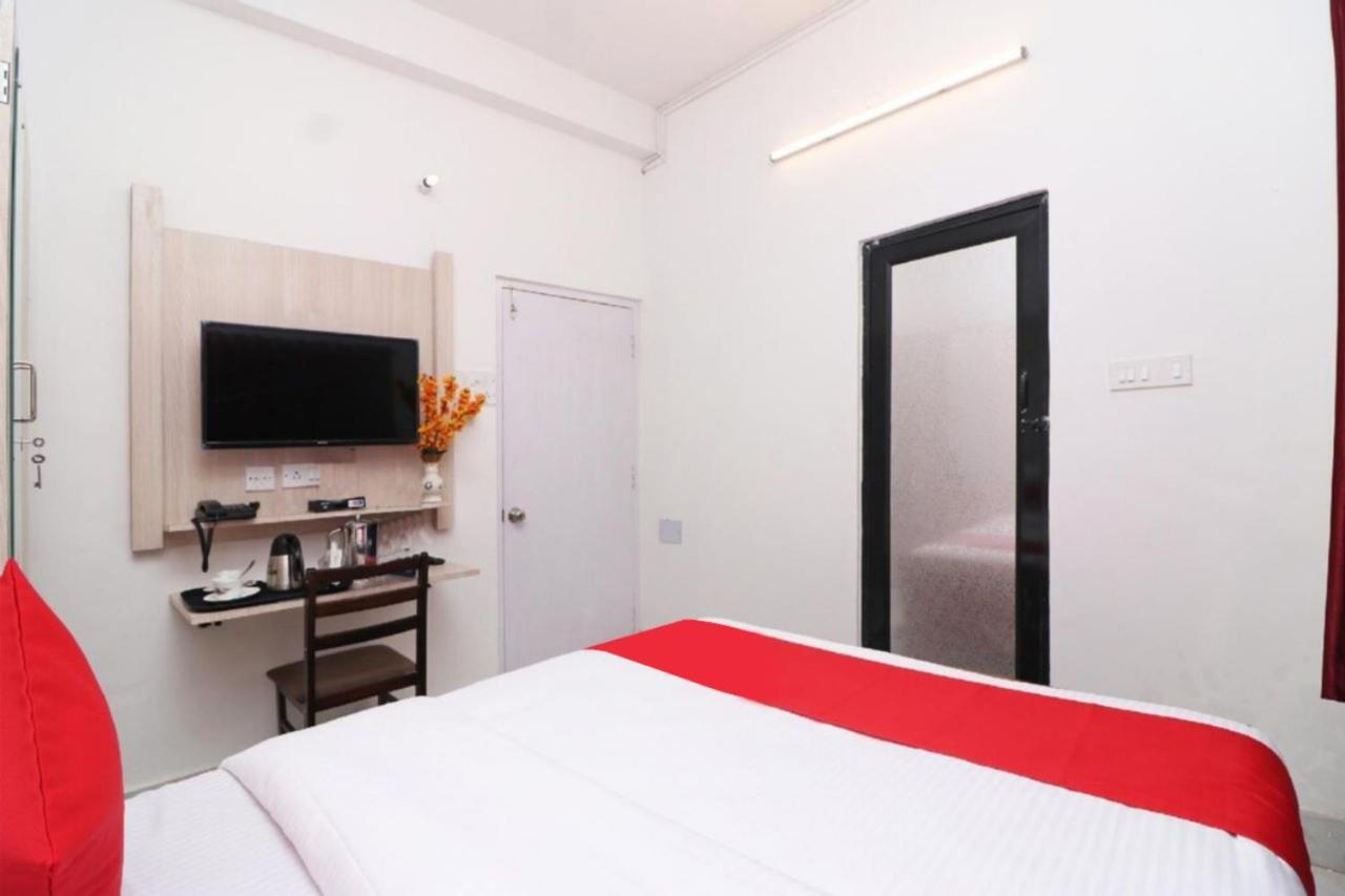 Goroomgo Hotel Manurama Ruby كولكاتا المظهر الخارجي الصورة