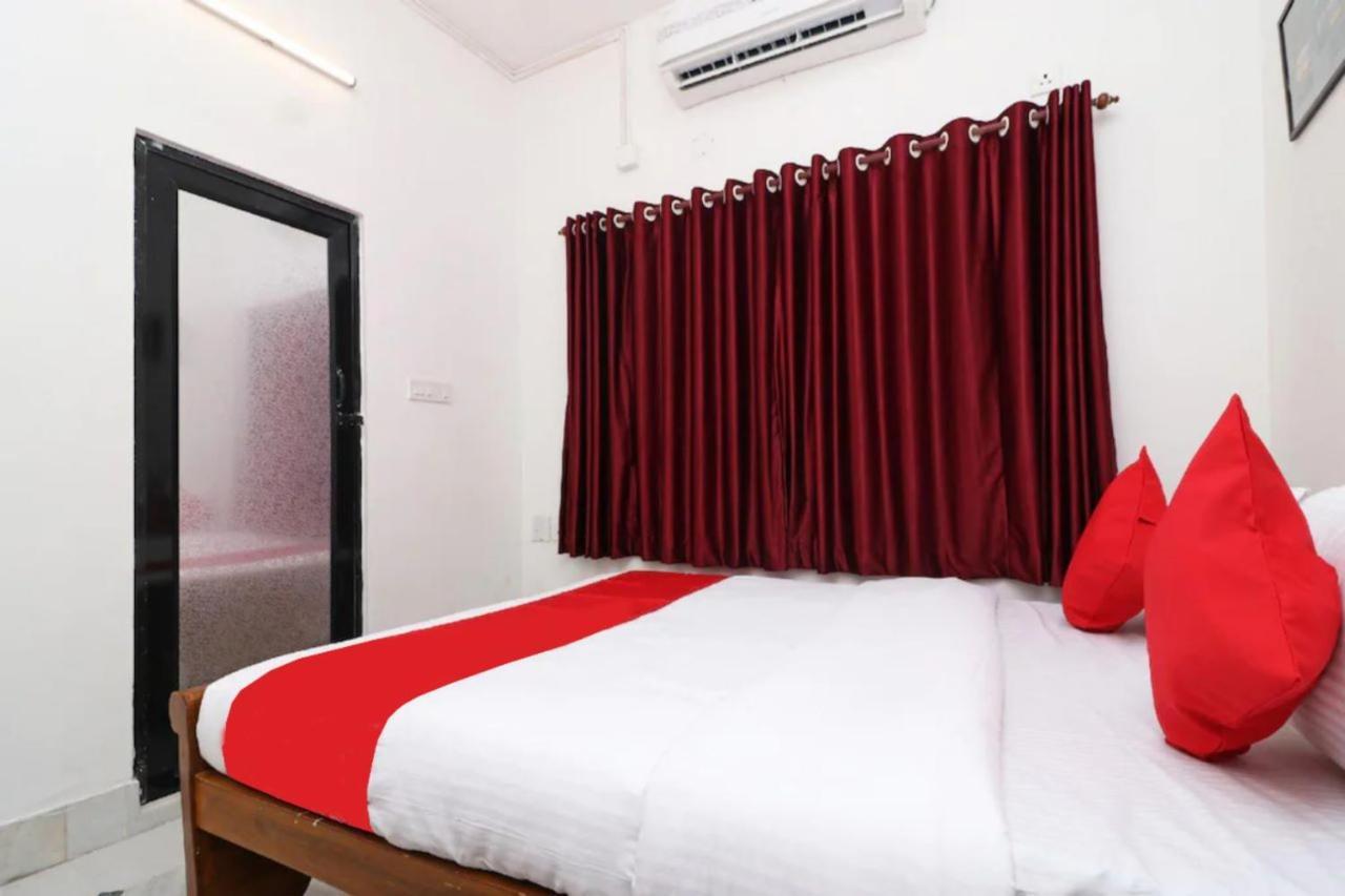 Goroomgo Hotel Manurama Ruby كولكاتا المظهر الخارجي الصورة